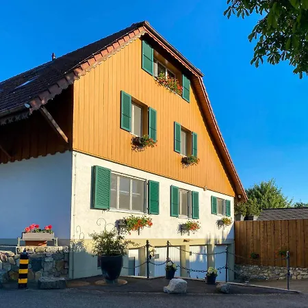 Arn's Ferienwohnung-1 Wangenried